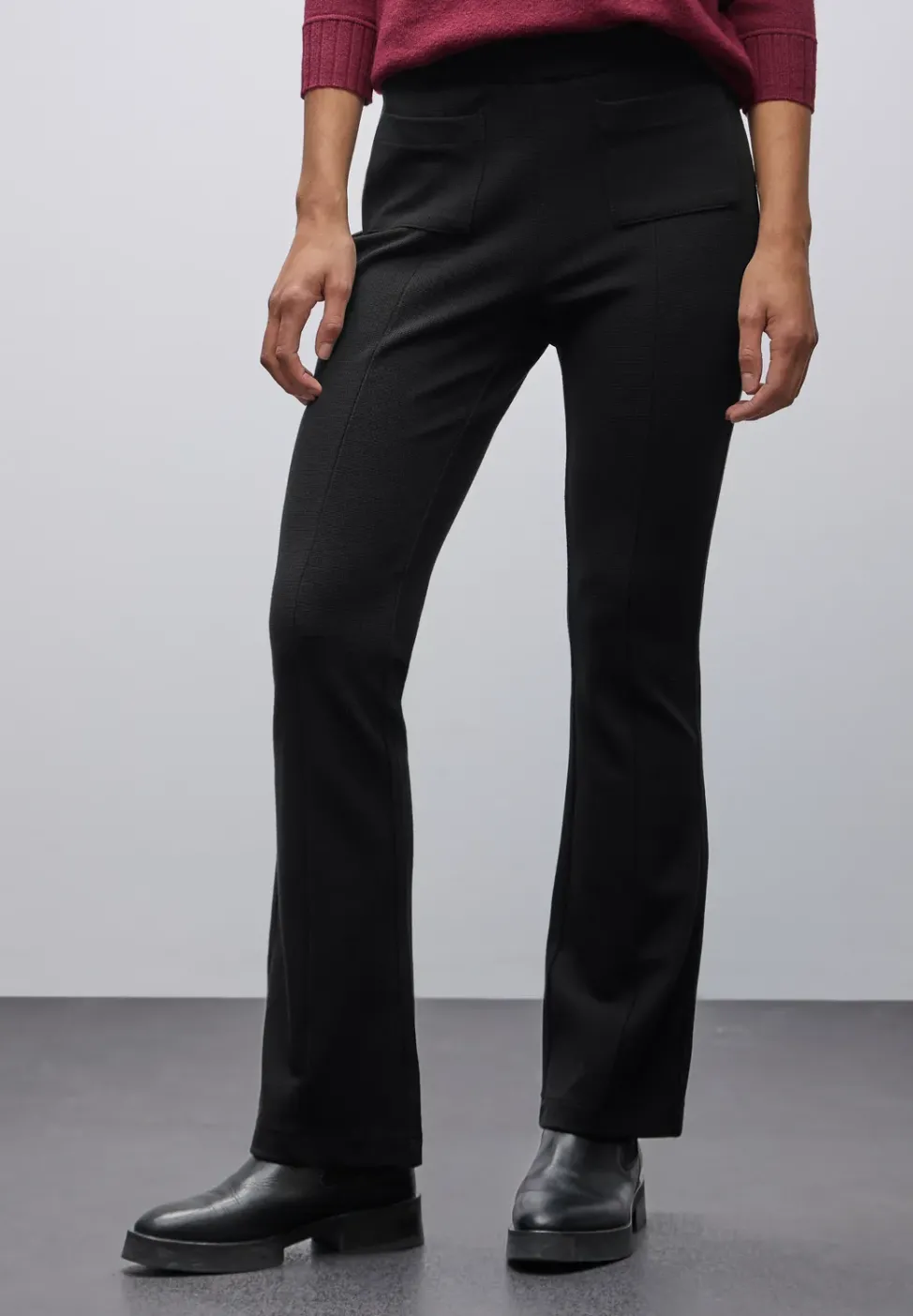 Bootcut Strukturhose