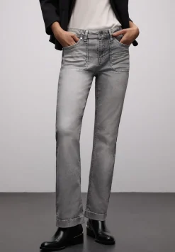Bootcut Jeans
