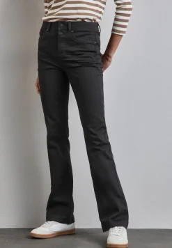 Bootcut Jeans