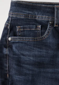 Bootcut Jeans