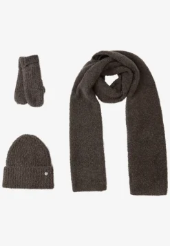 Bouclé Beanie