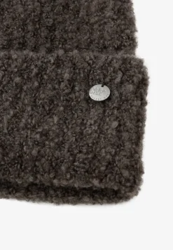 Bouclé Beanie