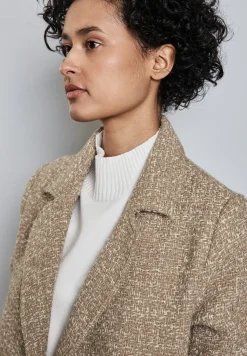 Bouclé Jacke