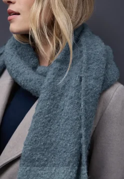 Bouclé Schal