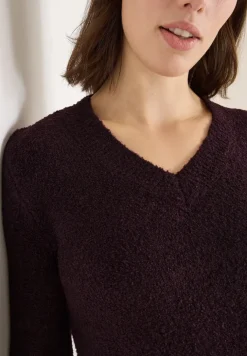 Bouclé V-Neck Pullover