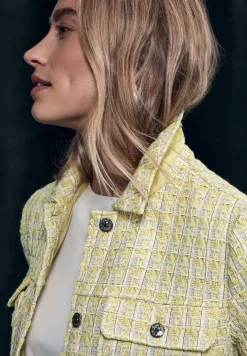 Bouclé-Jacke