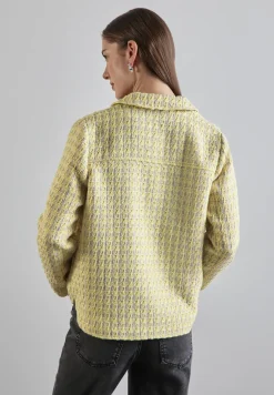 Bouclé-Jacke