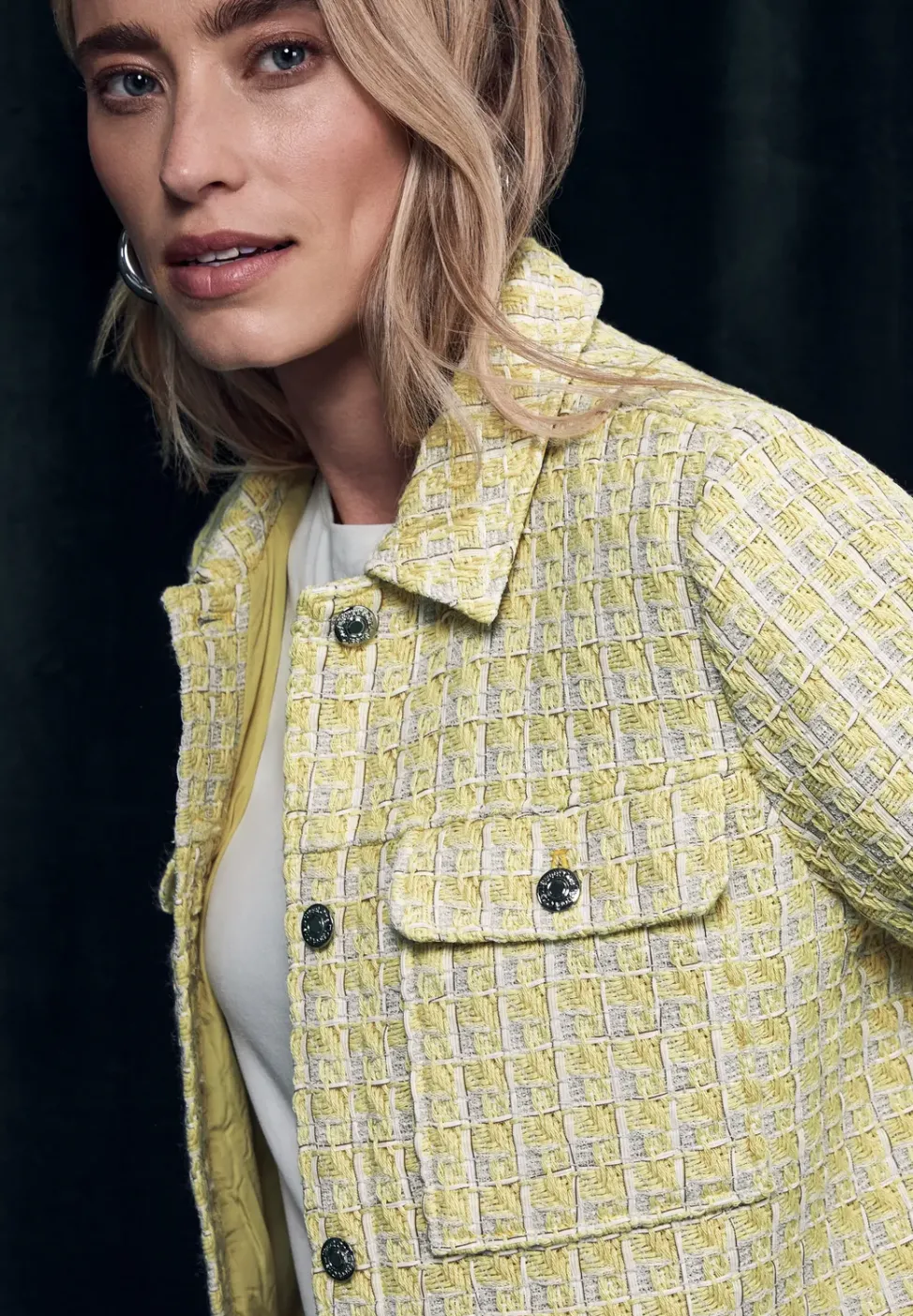 Bouclé-Jacke