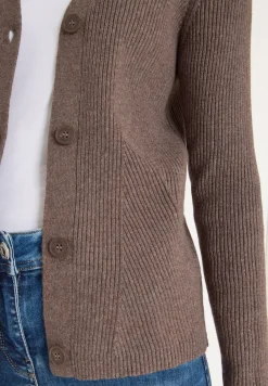 Cardigan in Rippstruktur
