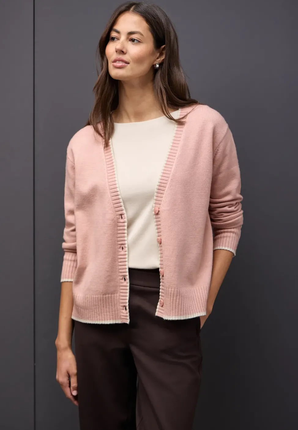 Cardigan mit Kontrastdetails