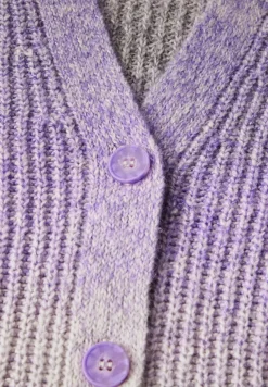 Cardigan mit V-Ausschnitt