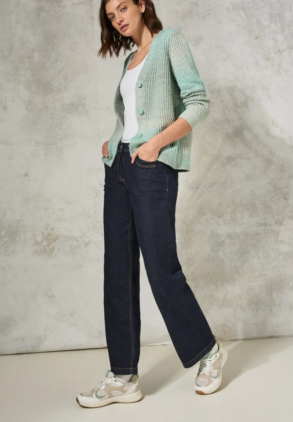 Cardigan mit V-Ausschnitt