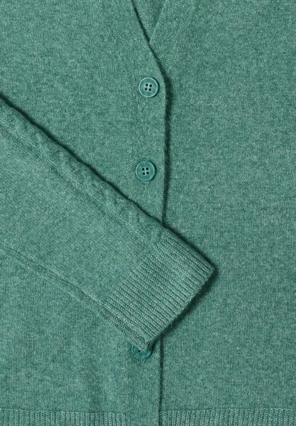 Cardingan mit Strickdetails