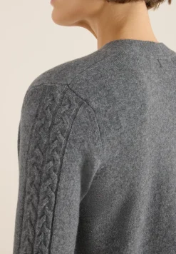 Cardingan mit Strickdetails