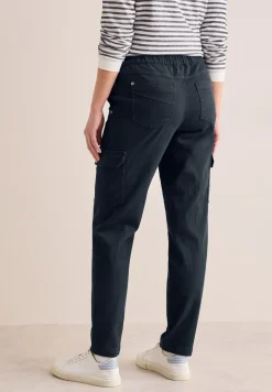 Cargo-Hose im Washed-Look