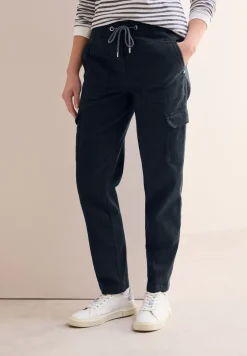 Cargo-Hose im Washed-Look