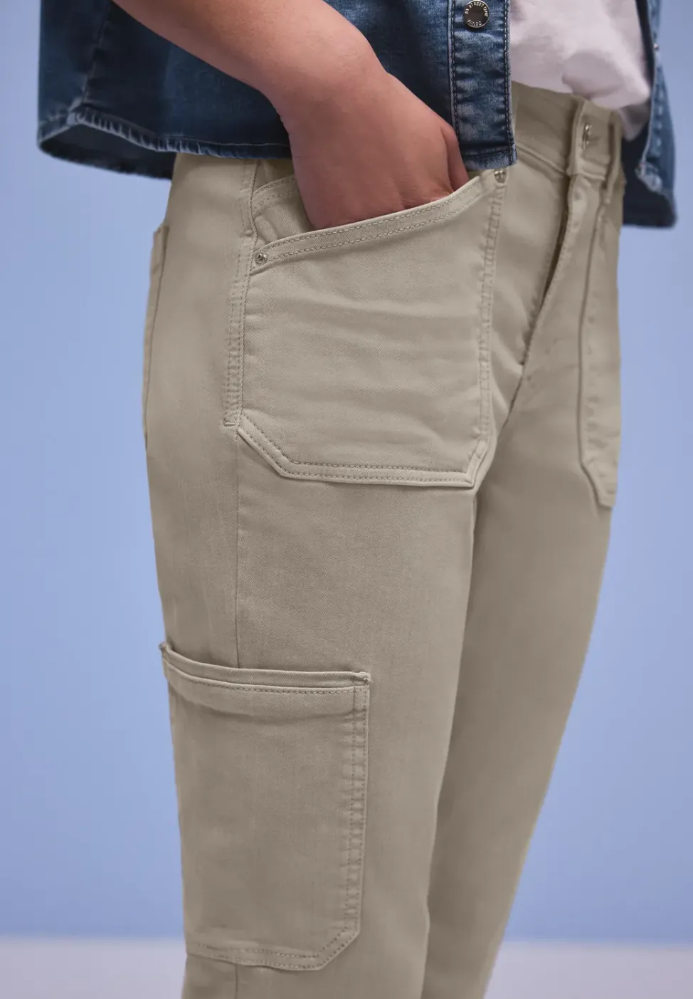 Cargo Jeans