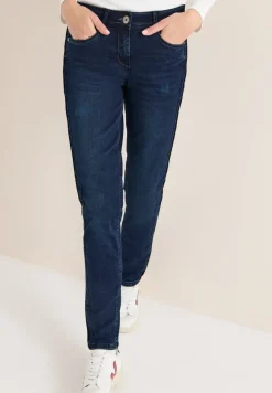 Casual Fit Jeans