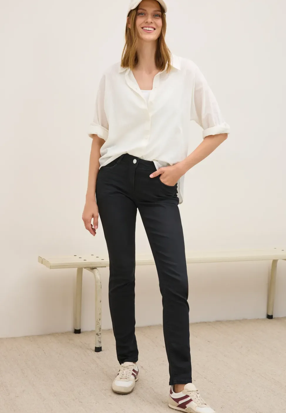 Casual Fit Jeans
