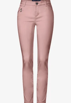 Casual Fit Hose