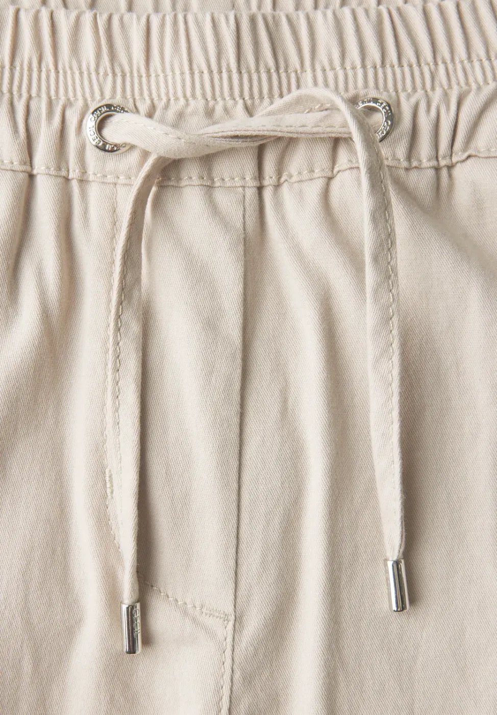 7/8 Casual Fit Hose