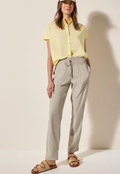 Casual Fit Hose