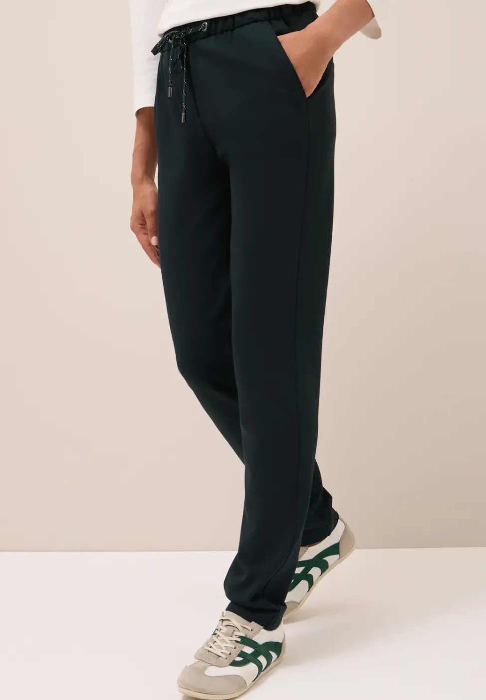 Casual Fit Hose