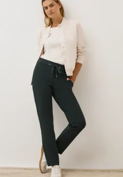 Casual Fit Hose