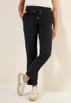 Casual Fit Hose
