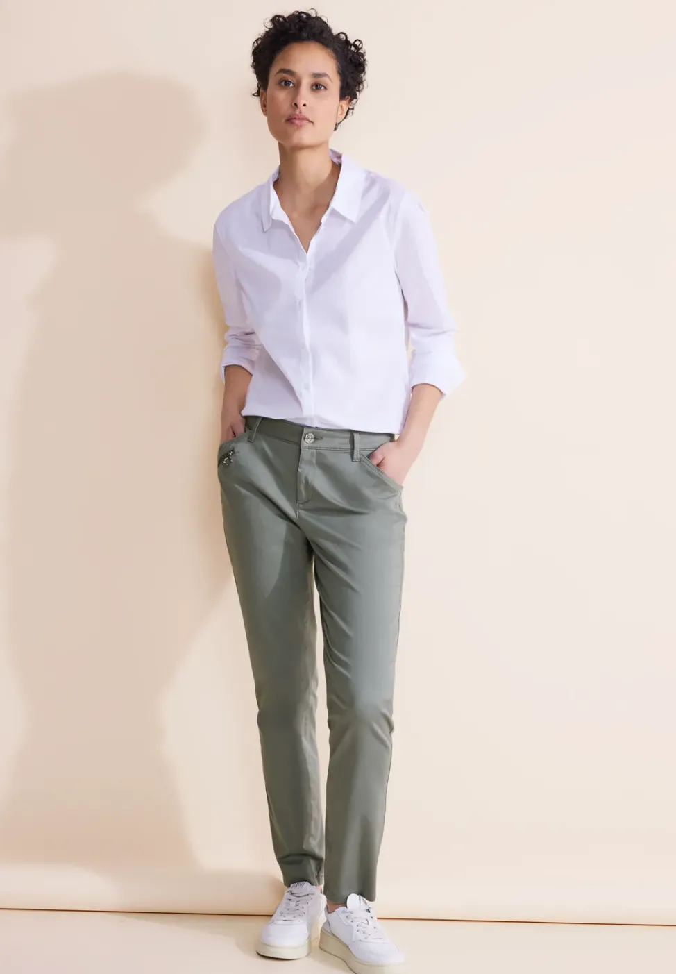 Casual Fit Hose
