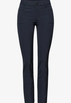 Casual Fit Hose