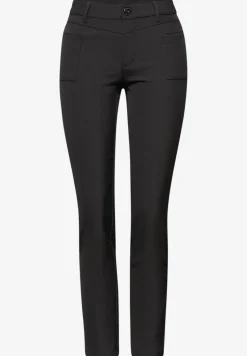 Casual Fit Hose
