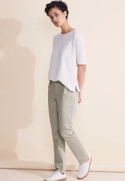 Casual Fit Hose