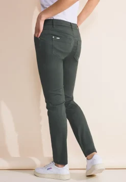 Casual Fit Hose