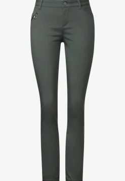 Casual Fit Hose