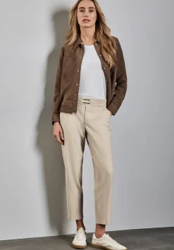 Casual Fit Hose