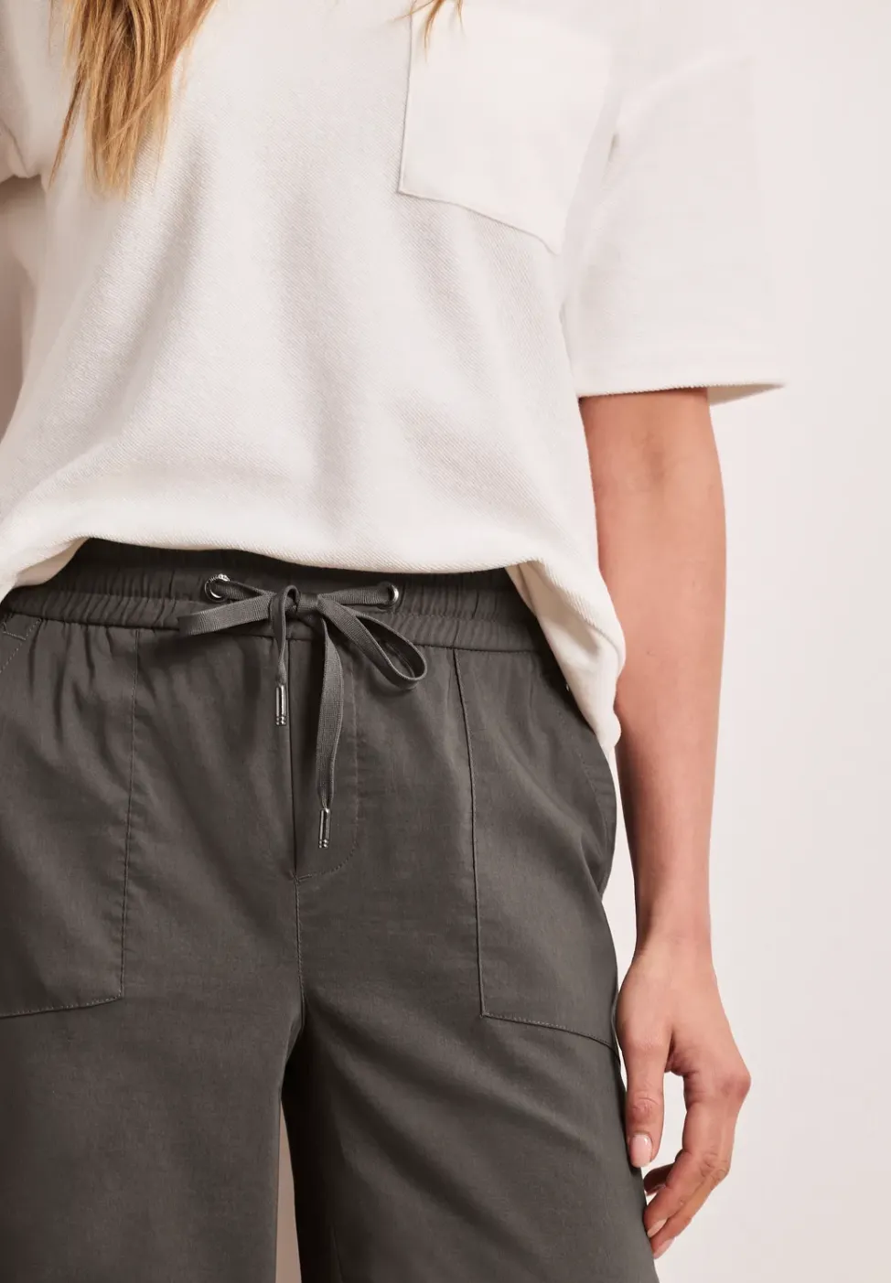 Casual Fit Hose mit Turn-Up