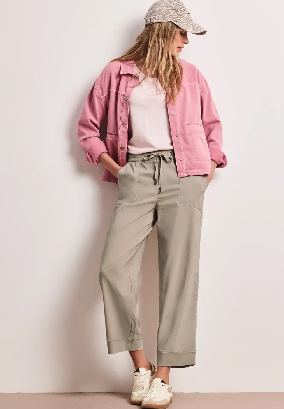 Casual Fit Hose mit Turn-Up