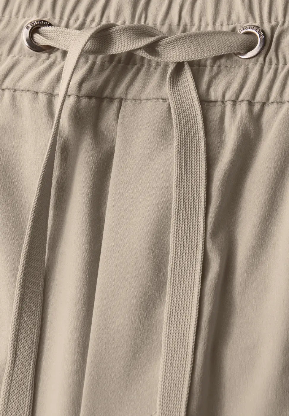 Casual Fit Hose mit Turn-Up