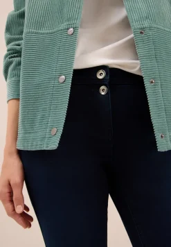 Casual Fit Jeans
