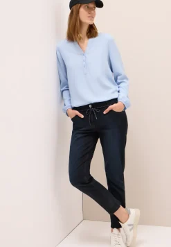 Casual Fit Jeans