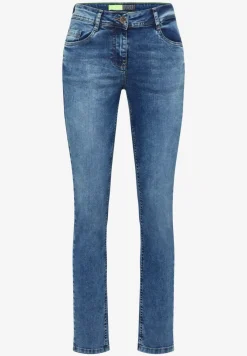 Casual Fit Jeans