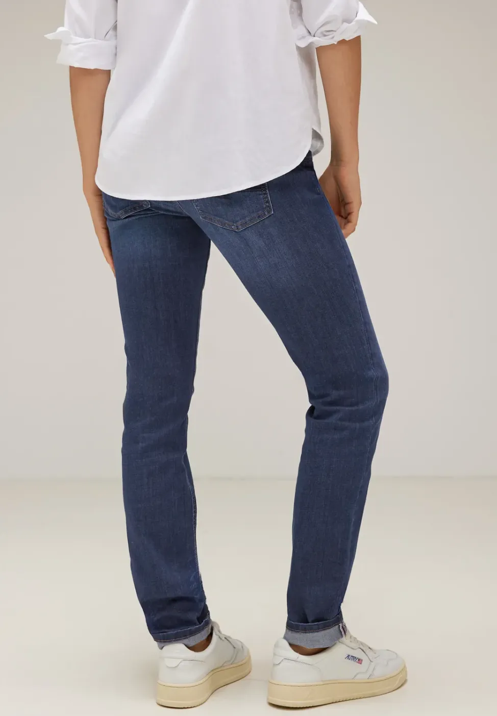 Casual Fit Jeans