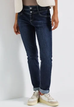 Casual Fit Jeans