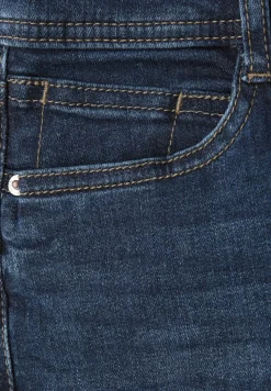 Casual Fit Jeans