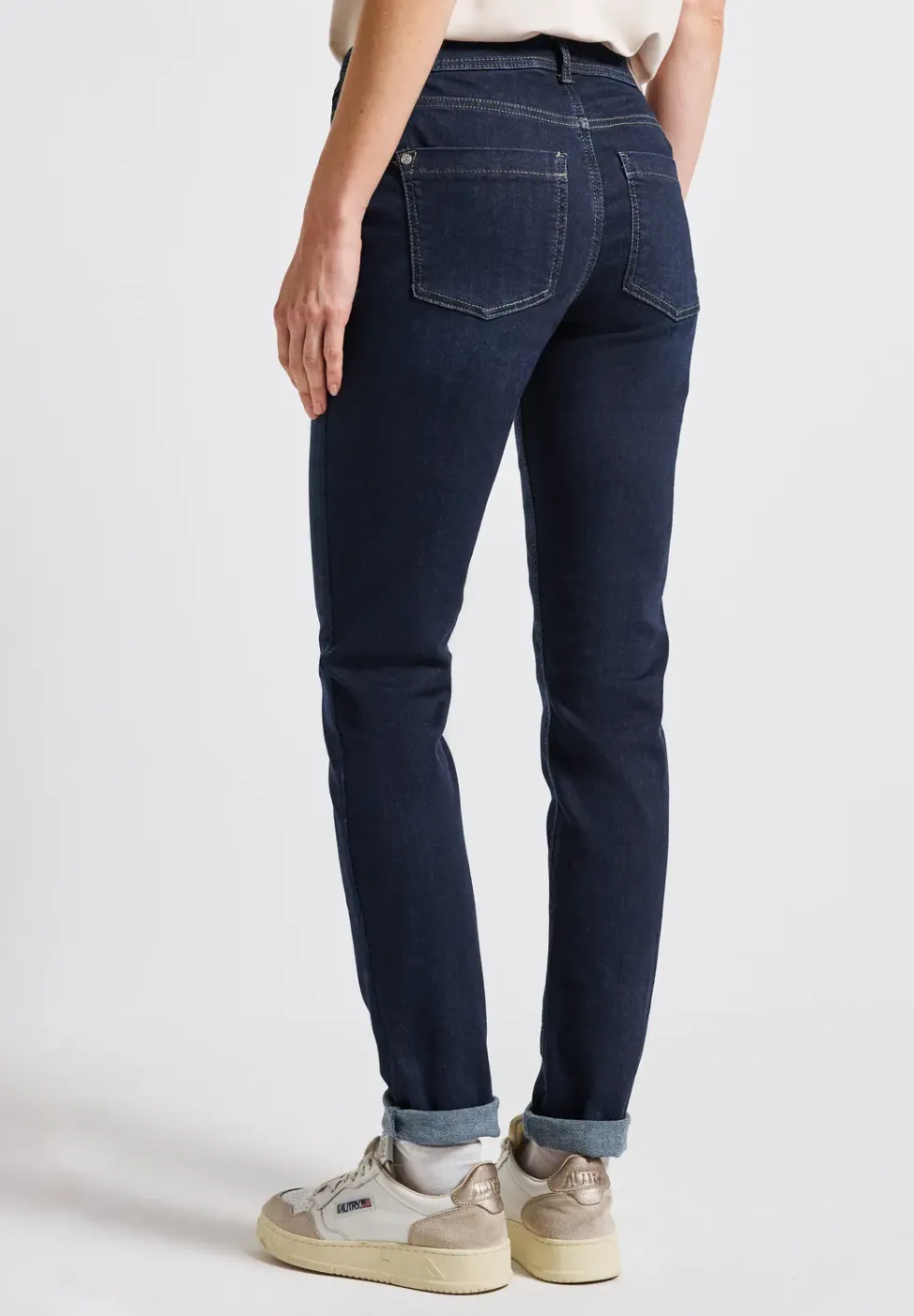 Casual Fit Jeans