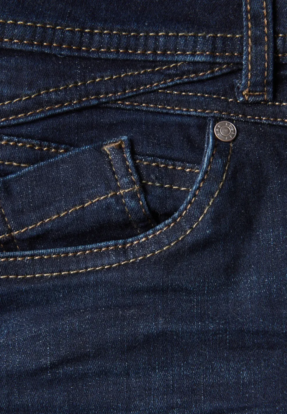 Casual Fit Jeans