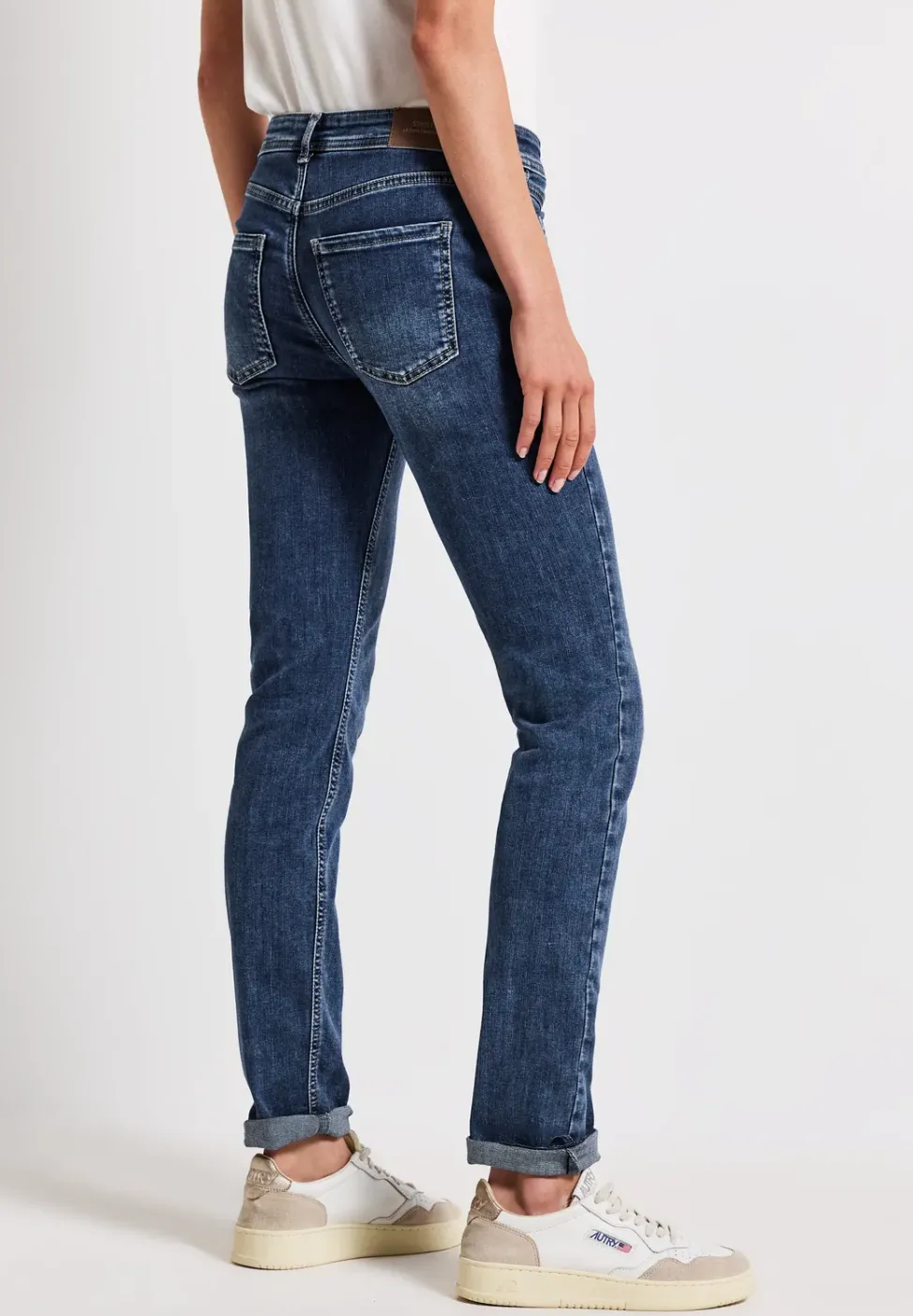 Casual Fit Jeans