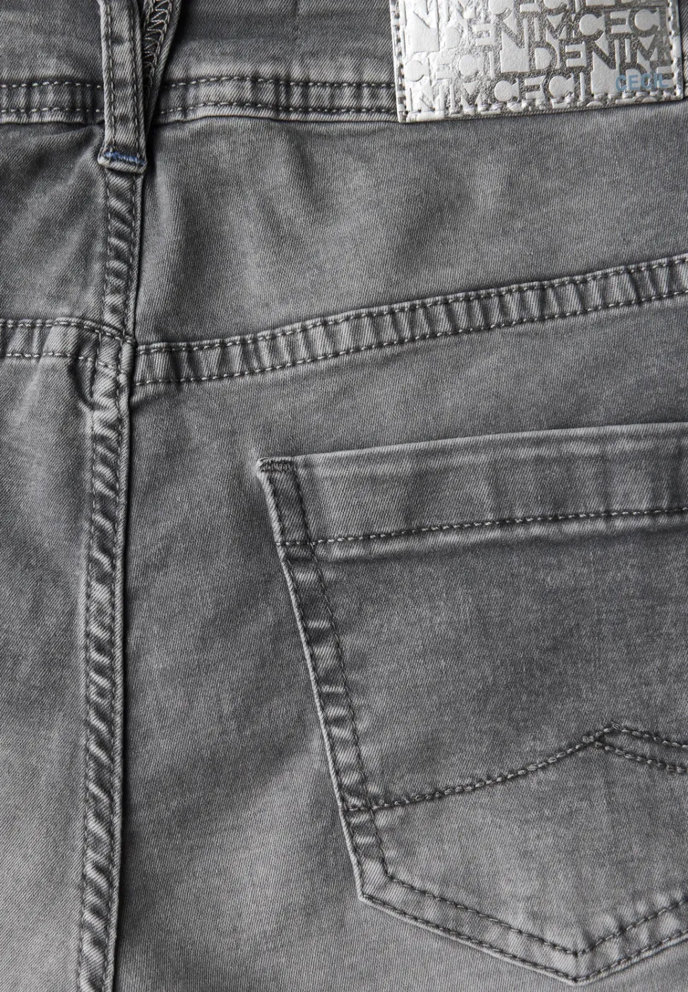 Casual Fit Jeansshorts