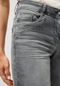 Casual Fit Jeansshorts